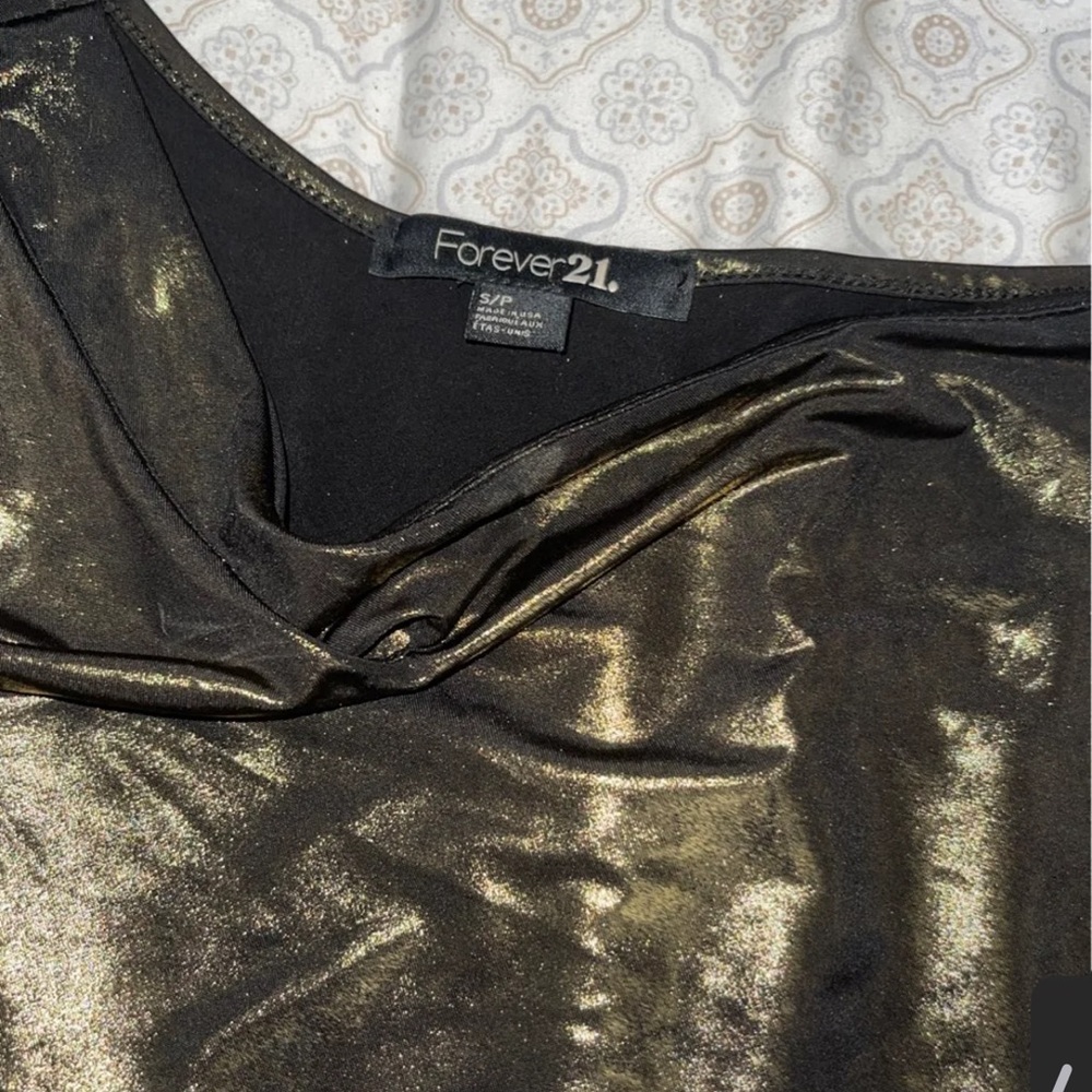 FORVER 21 metallic/gold one shoulder dress